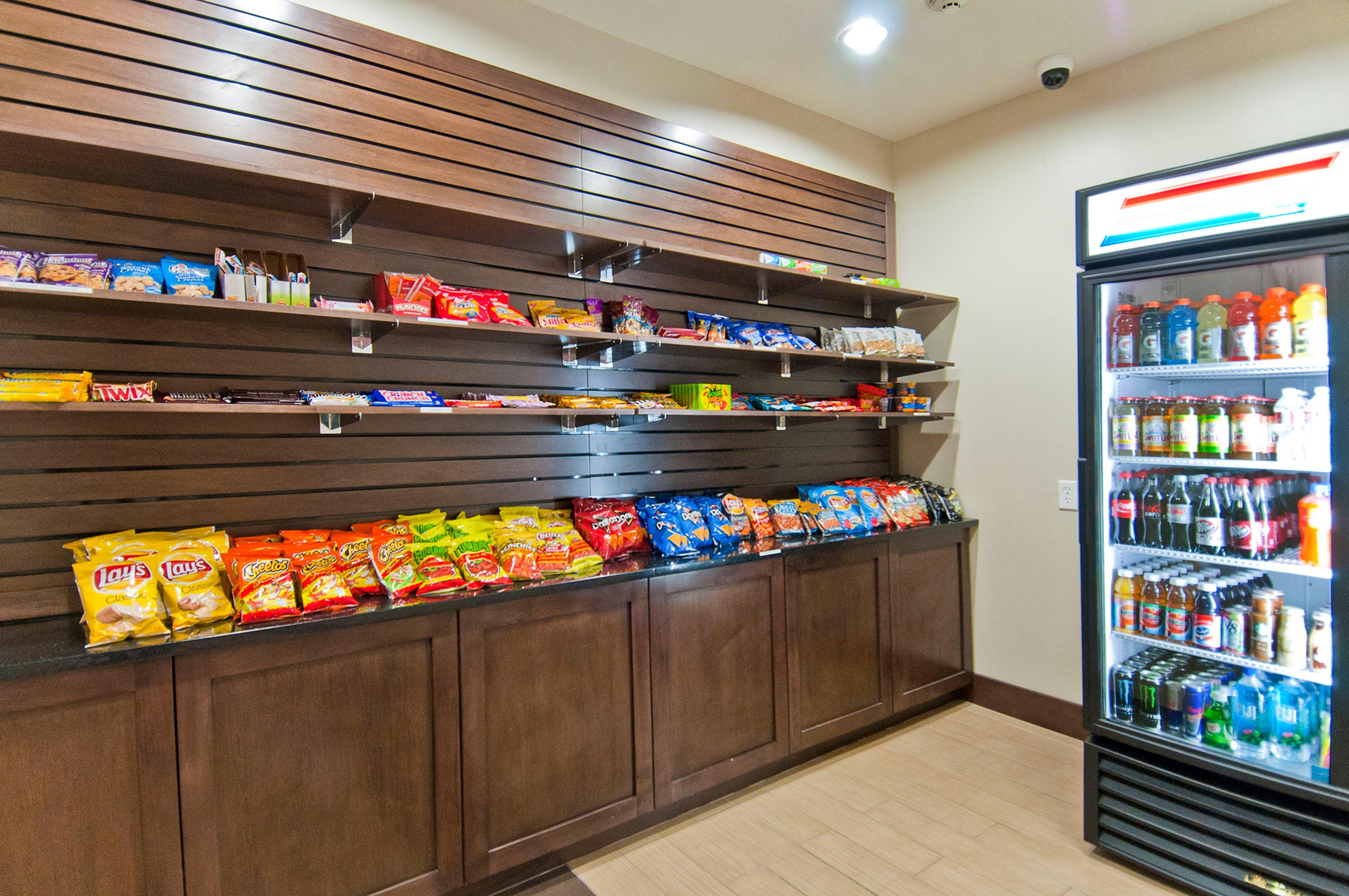 Holiday Inn Express & Suites San Antonio Frost Bank Center By Ihg Exteriör bild