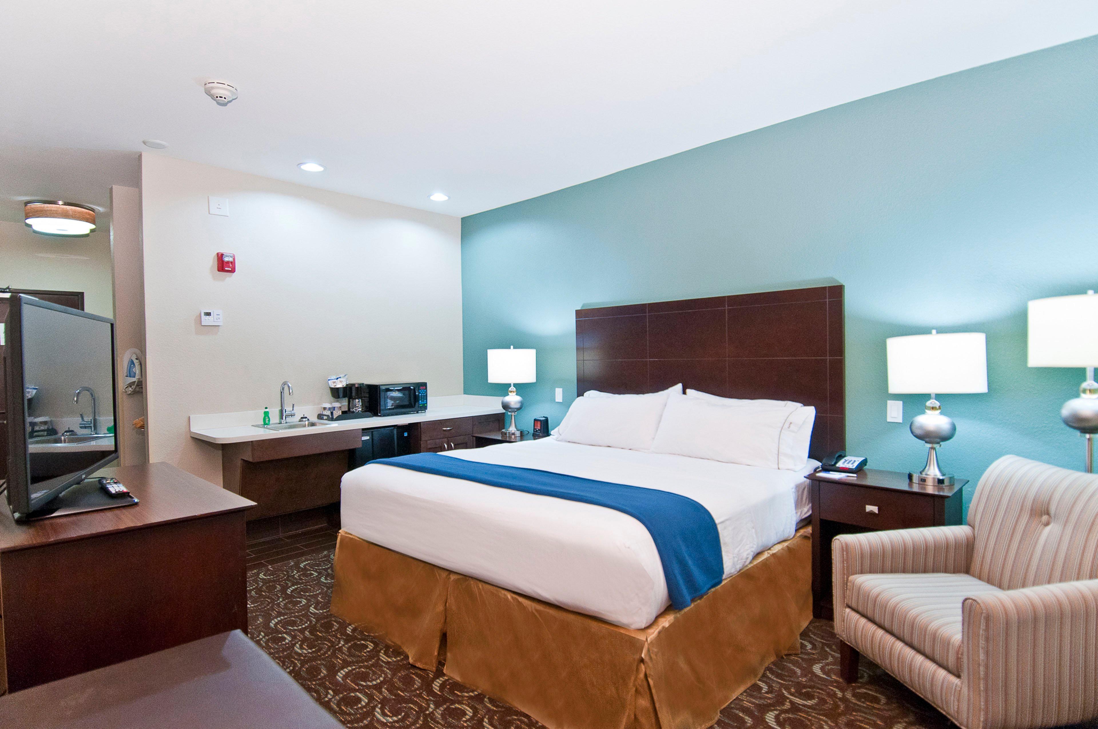 Holiday Inn Express & Suites San Antonio Frost Bank Center By Ihg Exteriör bild