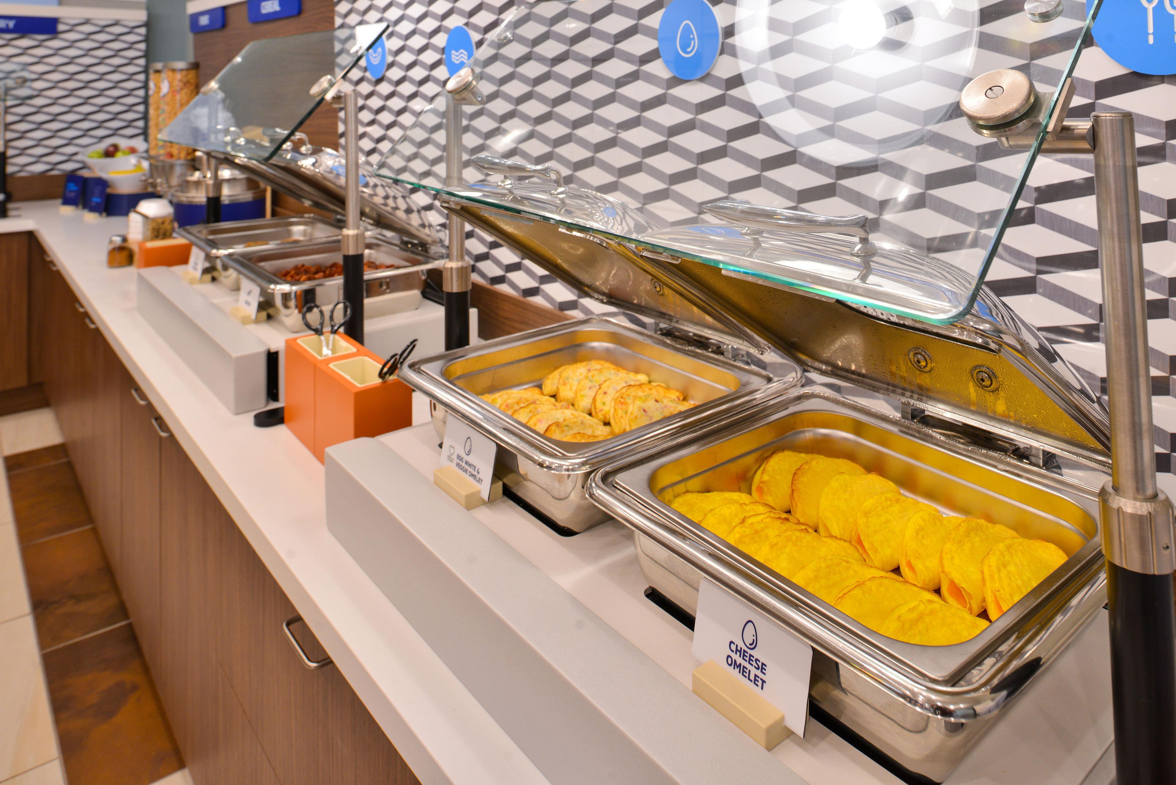 Holiday Inn Express & Suites San Antonio Frost Bank Center By Ihg Exteriör bild